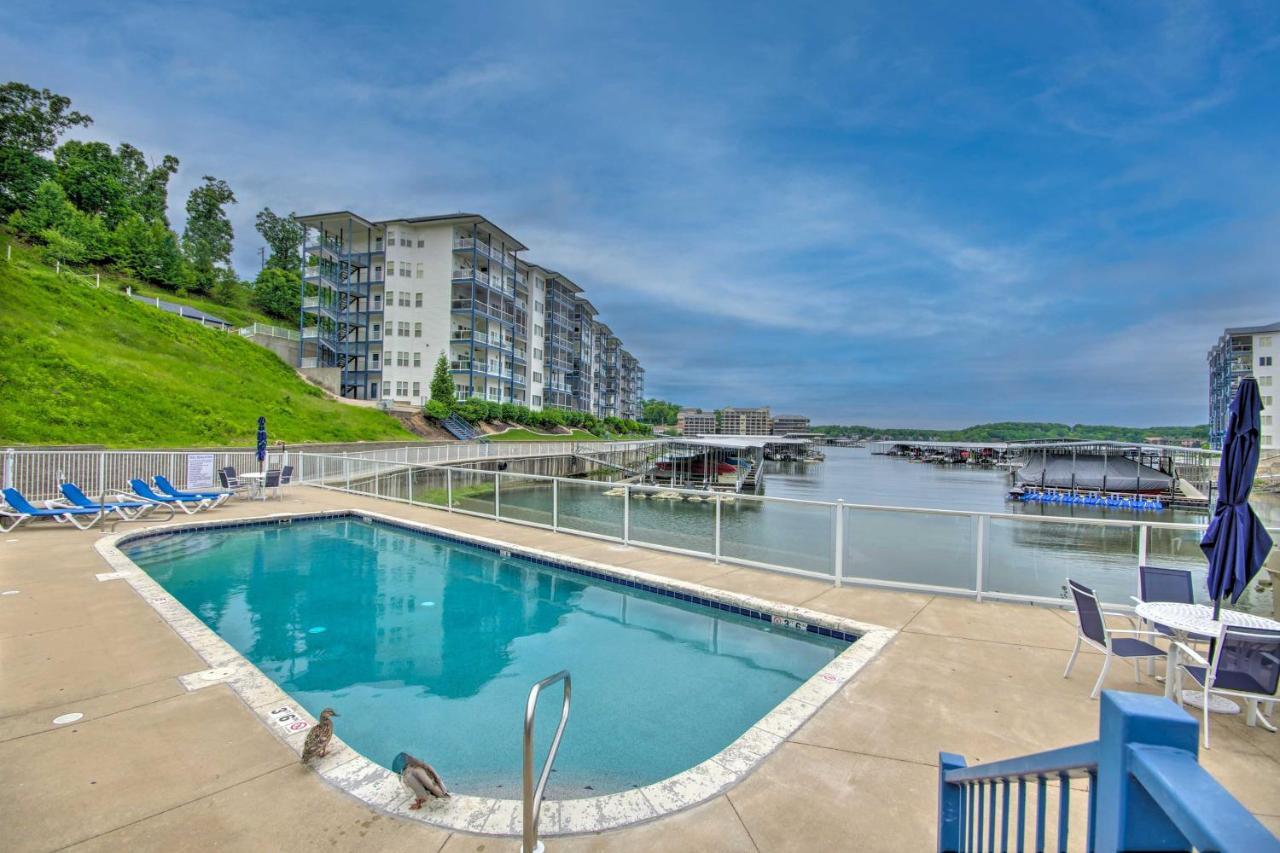 Breezy Lake Ozark Escape Dock, Slip And Pool! Екстер'єр фото