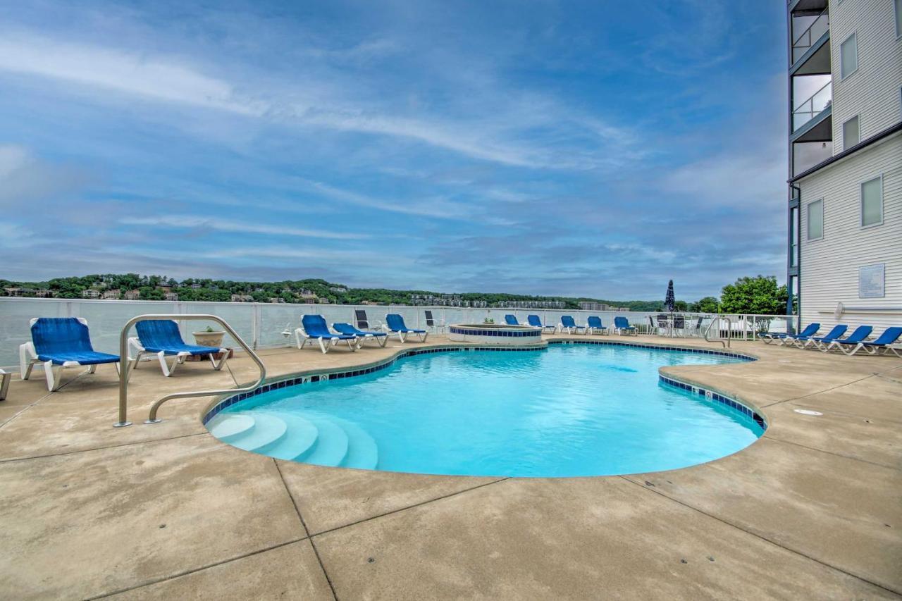 Breezy Lake Ozark Escape Dock, Slip And Pool! Екстер'єр фото