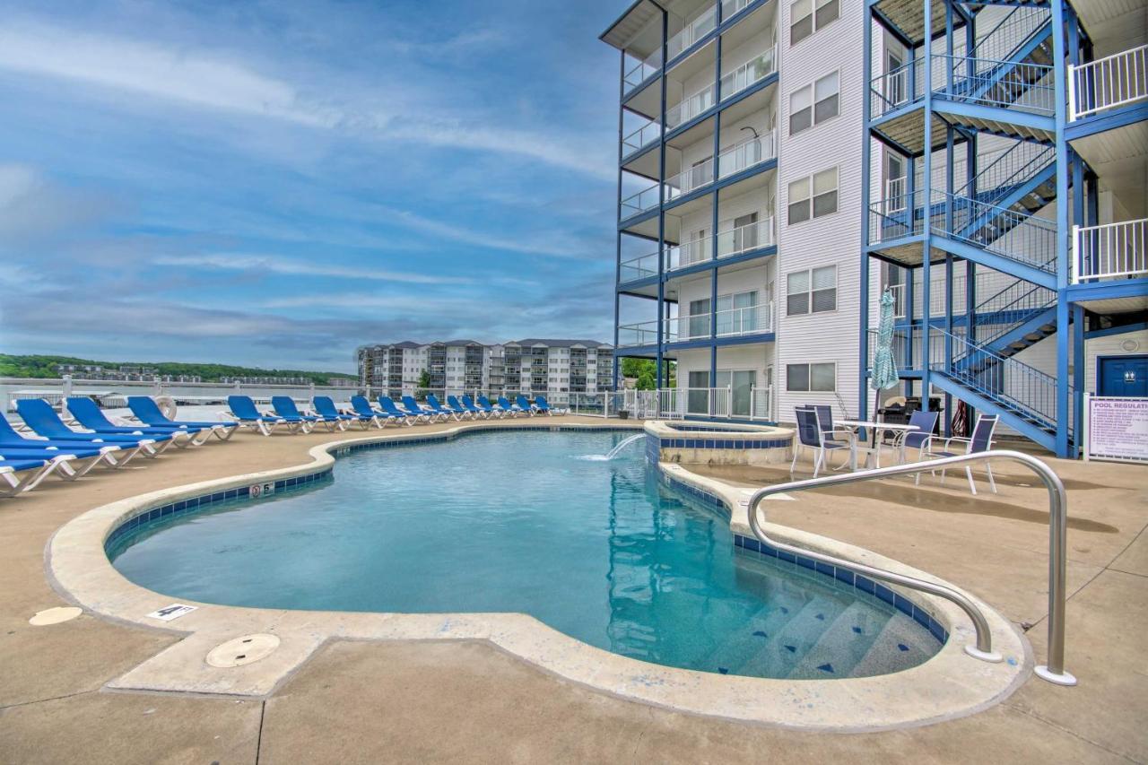 Breezy Lake Ozark Escape Dock, Slip And Pool! Екстер'єр фото